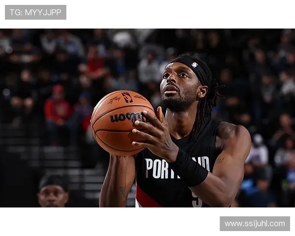 格兰特回应替补角色争议称感受被夸大自己状态良好